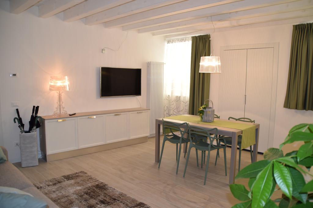 Verona White Lodge Buitenkant foto